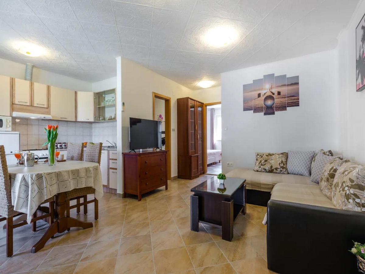 Prlender Apartment Cibaca Exterior photo